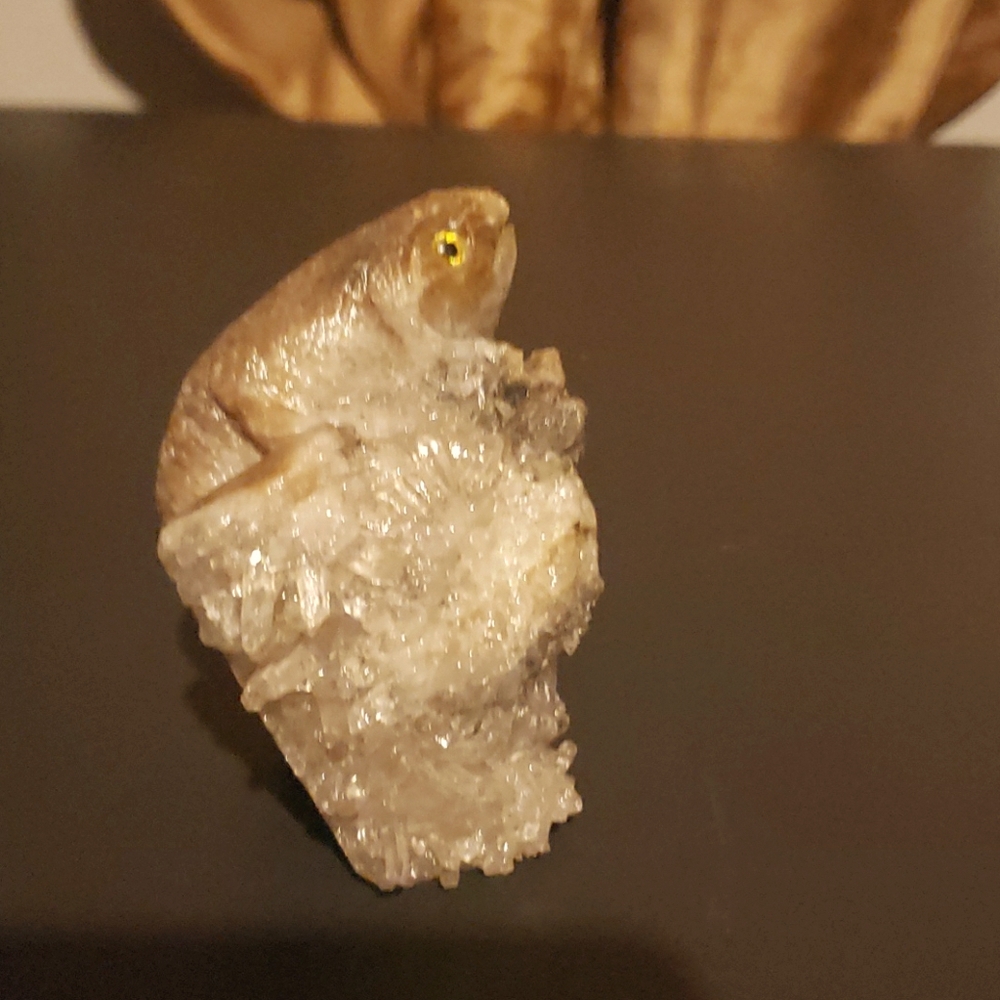 Crystal Cluster Lizard Carving